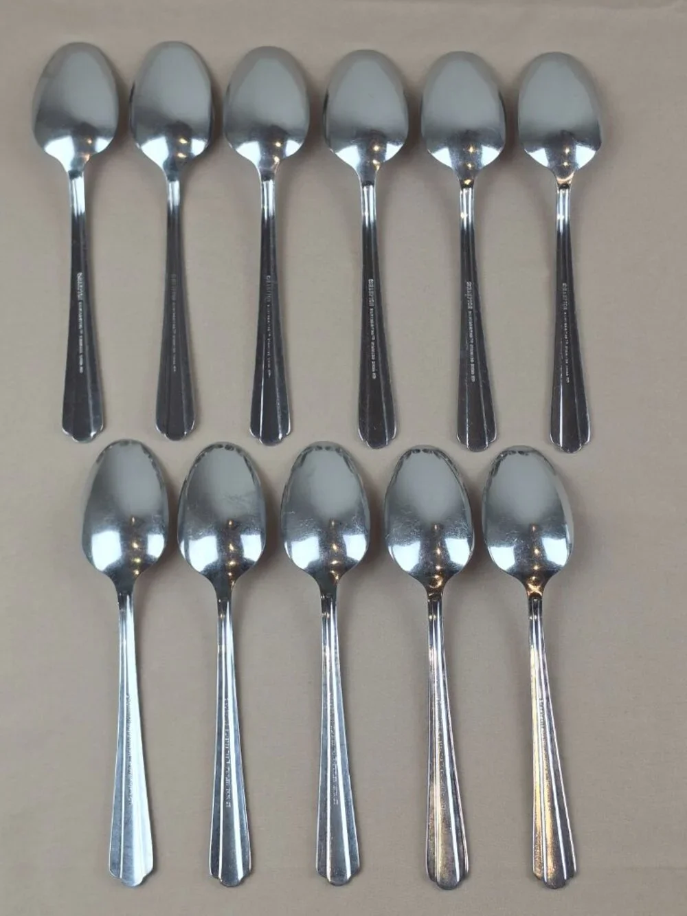 Vtg Large Lot of Spoons Tbls. Tsps. (21 Count) Stainless Flatware Silverware